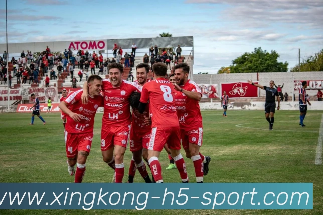 维尔茨谈皇马之战对曼城备战的积极影响与个人努力